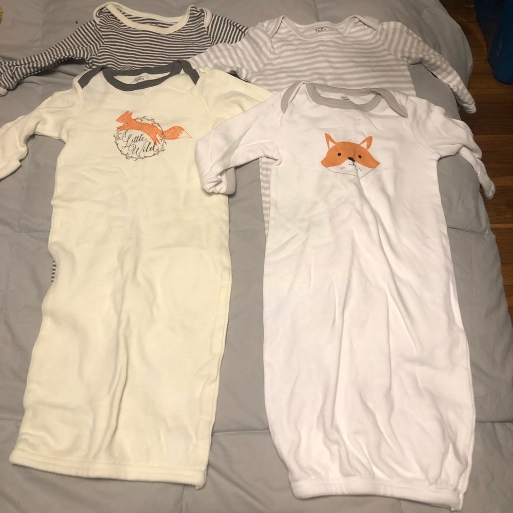 4 baby sleep gowns. Touch By Nature size 0-6 months. Stripes and foxes